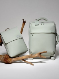 Green travel bags